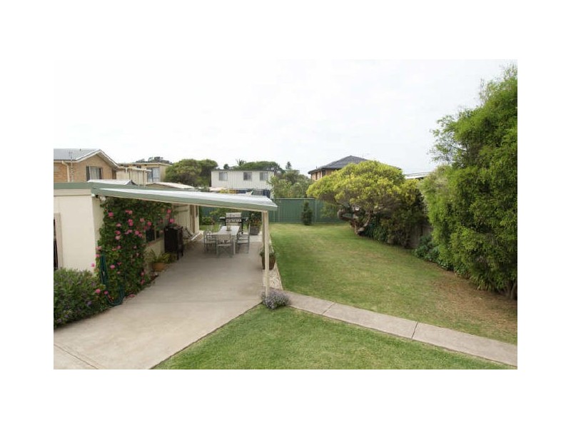 127 Ainslie Parade, Tomakin NSW 2537