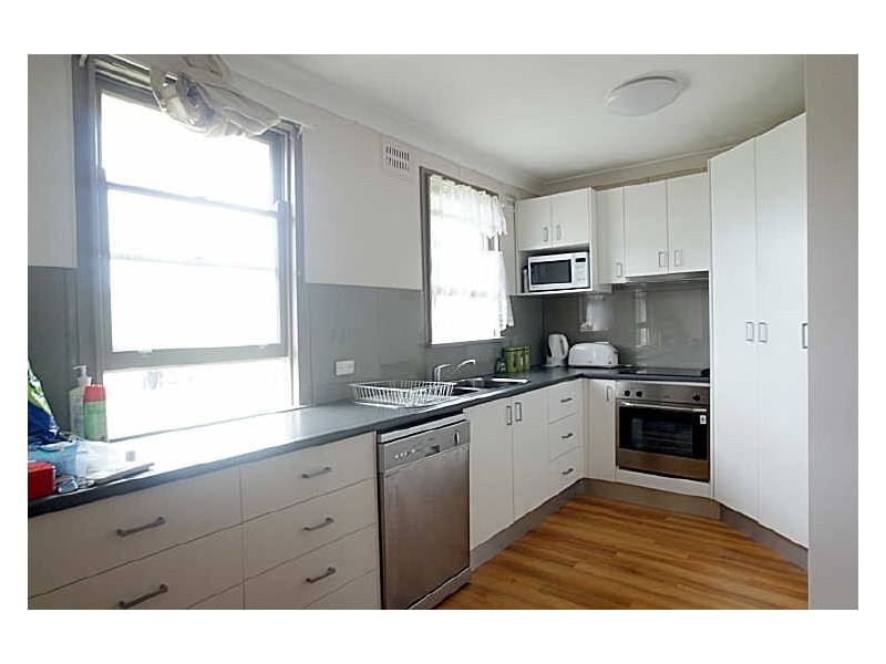 32 Bavarde Avenue, Batemans Bay NSW 2536