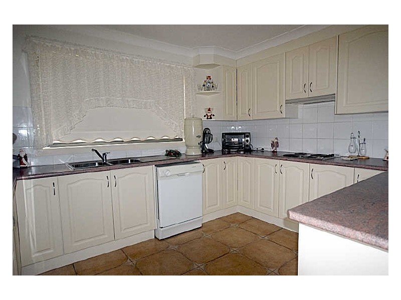 16 Timber Way, Surf Beach NSW 2536