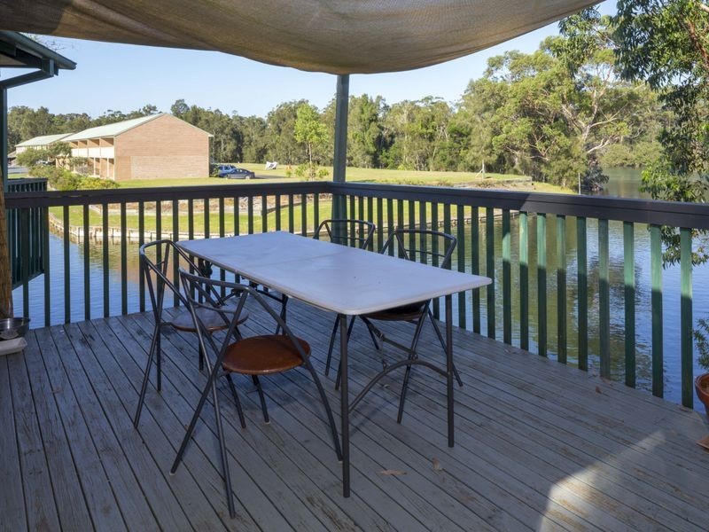 2154 George Bass Drive, Tomakin NSW 2537