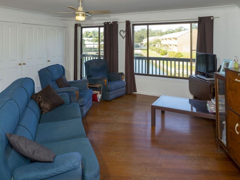 2154 George Bass Drive, Tomakin NSW 2537