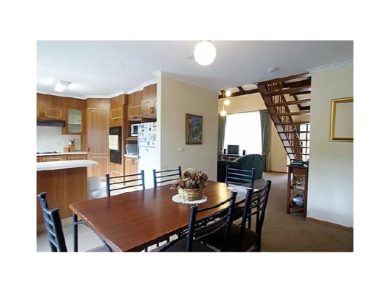 10 “Burrawang Lodge”/183 Beach Road, Sunshine Bay NSW 2536