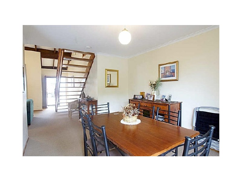 10 “Burrawang Lodge”/183 Beach Road, Sunshine Bay NSW 2536