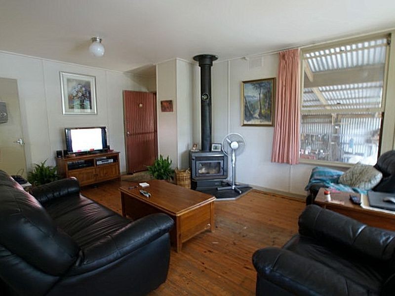 46 Veitch Street, Mogo NSW 2536