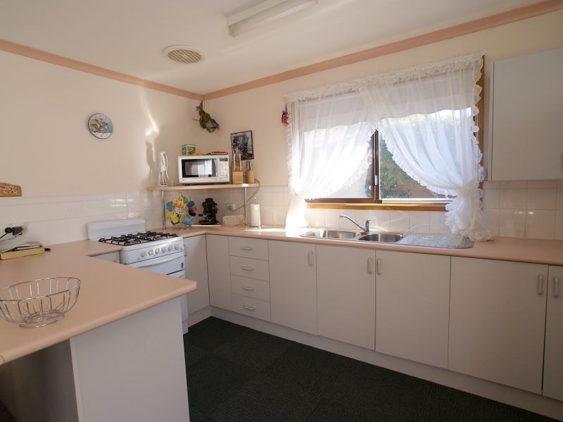 3/12 Old Princes Highway, Batemans Bay NSW 2536