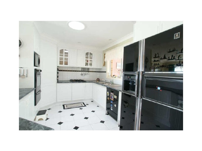 29 Tasman Street, Surf Beach NSW 2536