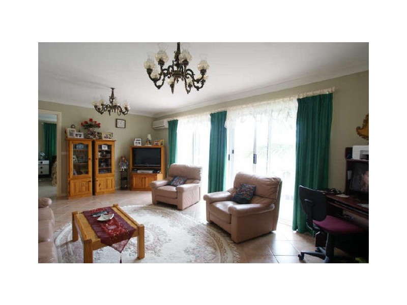 29 Tasman Street, Surf Beach NSW 2536