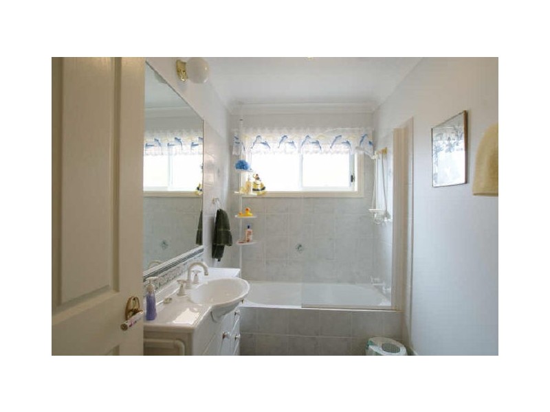 29 Tasman Street, Surf Beach NSW 2536