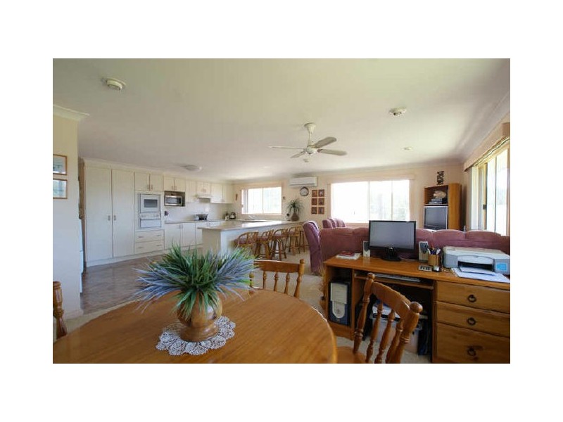 4 Mimosa Place, Malua Bay NSW 2536