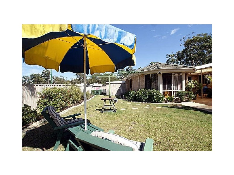 58 Candlagan Drive, Broulee NSW 2537