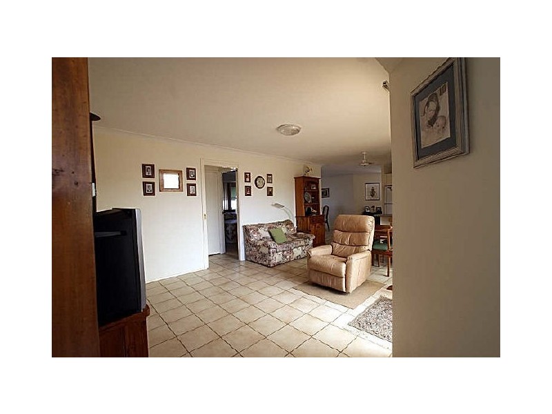 58 Candlagan Drive, Broulee NSW 2537