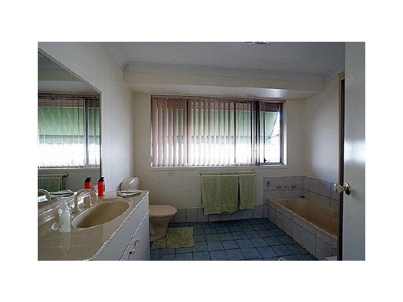 58 Candlagan Drive, Broulee NSW 2537