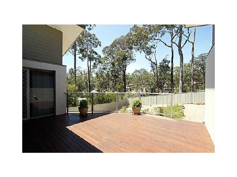 6 Bowerbird Place, Malua Bay NSW 2536