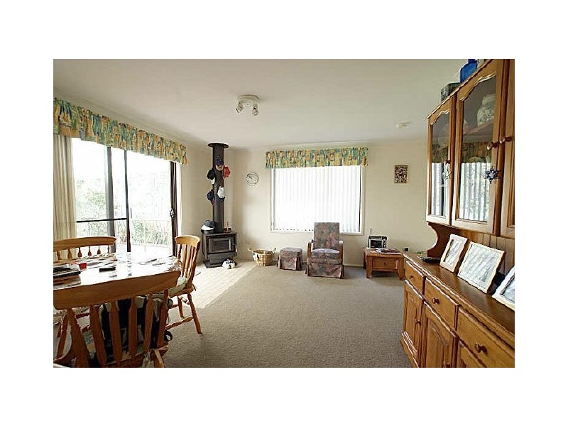 122 Edward Road, Batehaven NSW 2536