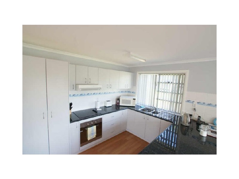 13 Oakwood Way, Catalina NSW 2536