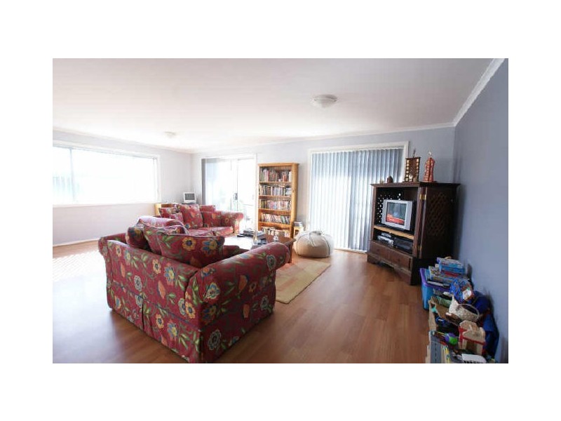 13 Oakwood Way, Catalina NSW 2536