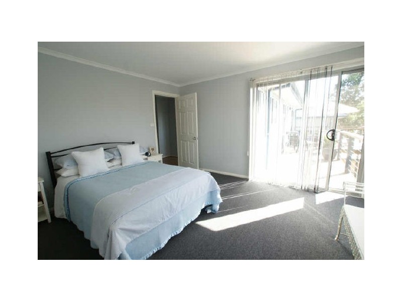 13 Oakwood Way, Catalina NSW 2536