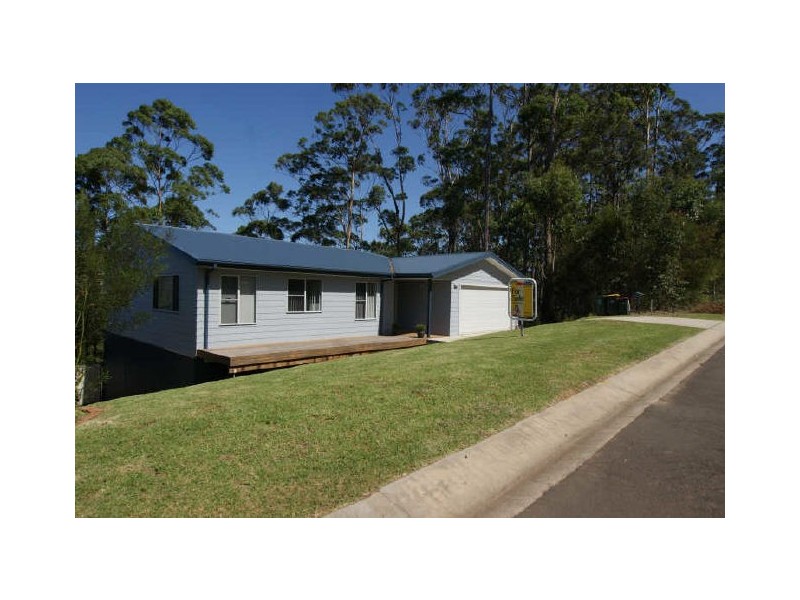 13 Oakwood Way, Catalina NSW 2536