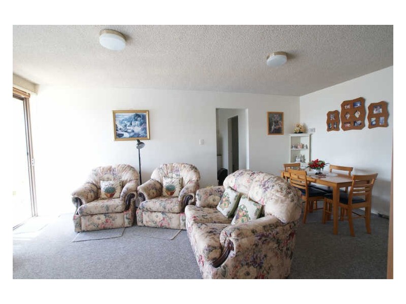 8/230 Beach Road, Batehaven NSW 2536