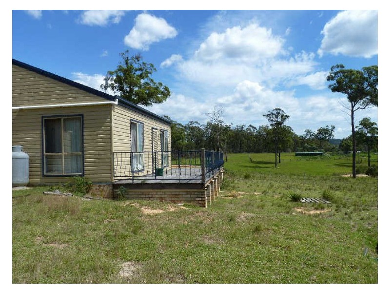 39 Pebbly Beach Road, East Lynne NSW 2536