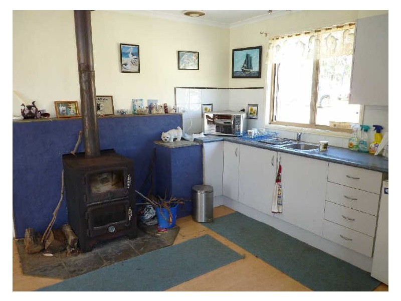 39 Pebbly Beach Road, East Lynne NSW 2536