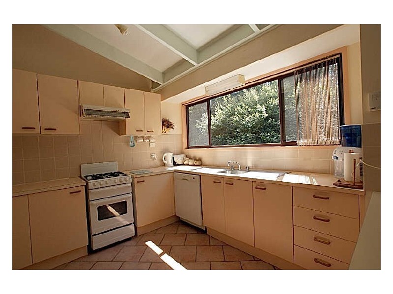 1 Allinga Close, Lilli Pilli NSW 2536