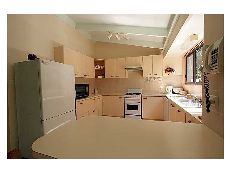 1 Allinga Close, Lilli Pilli NSW 2536