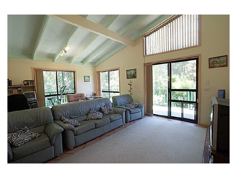 1 Allinga Close, Lilli Pilli NSW 2536