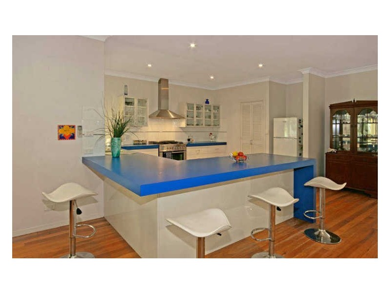 54 Karoola Crescent, Surfside NSW 2536
