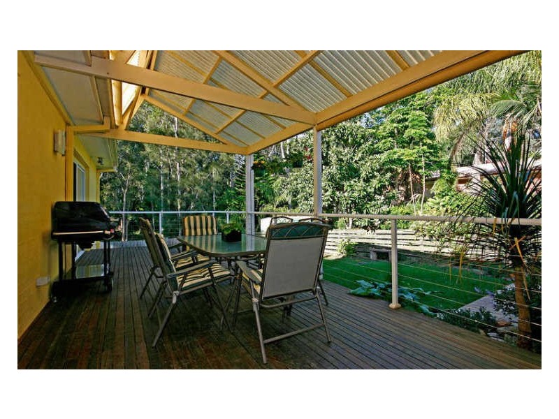 54 Karoola Crescent, Surfside NSW 2536
