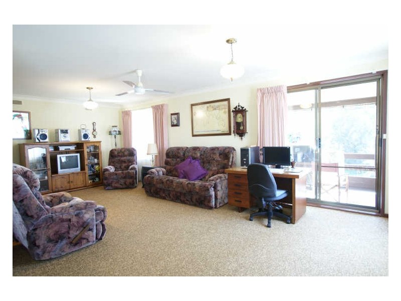 78 Country Club Drive, Catalina NSW 2536