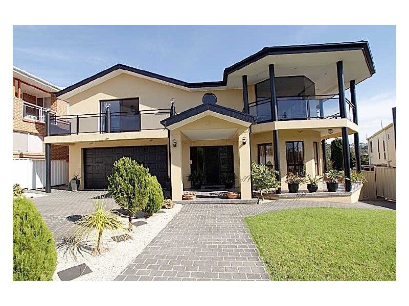 43 Karoo Crescent, Malua Bay NSW 2536