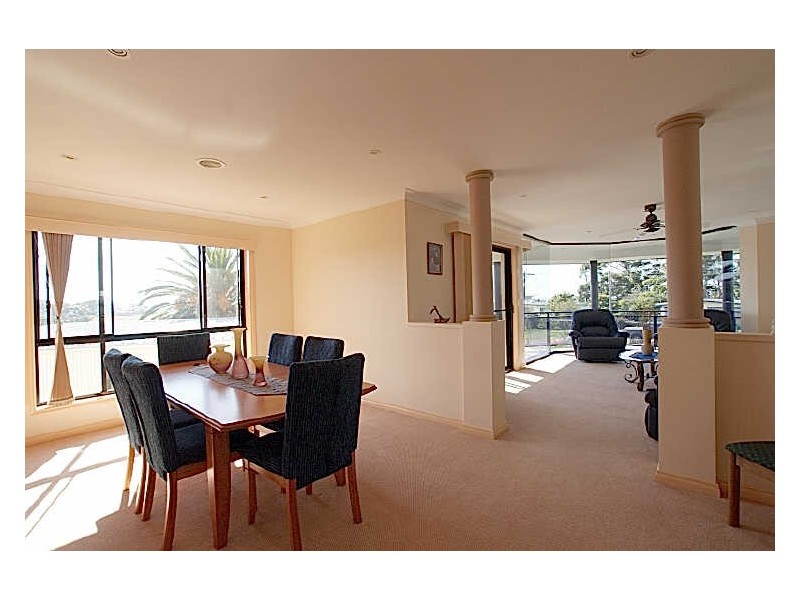 43 Karoo Crescent, Malua Bay NSW 2536