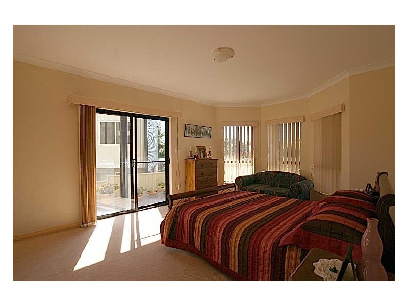 43 Karoo Crescent, Malua Bay NSW 2536
