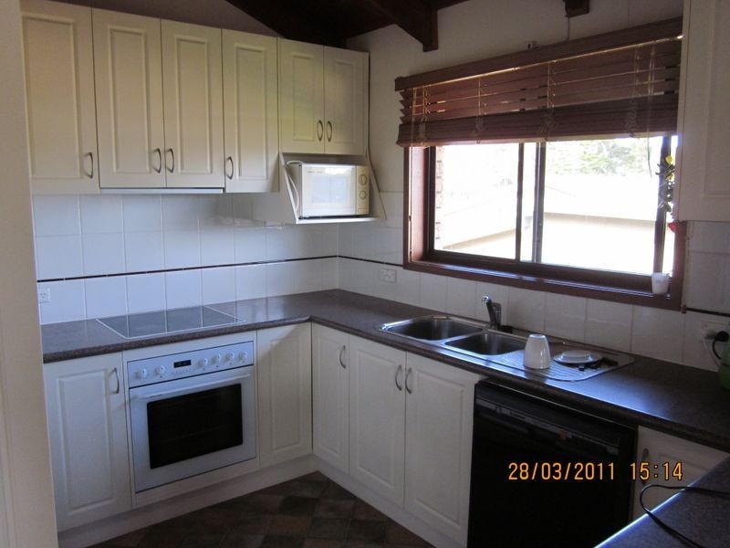 2 Denham Ave, Denhams Beach NSW 2536