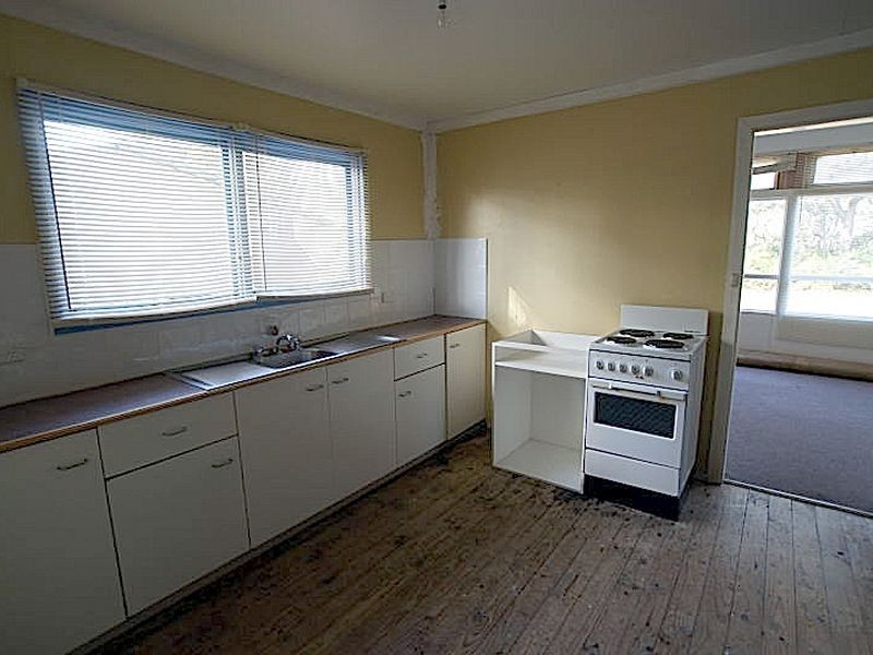 29 Canberra Avenue, South Durras NSW 2536