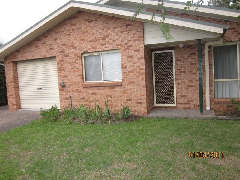 1/3 May Parade, Broulee NSW 2537