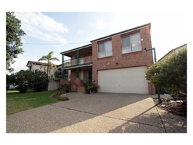 112 Sunpatch Parade, Tomakin NSW 2537