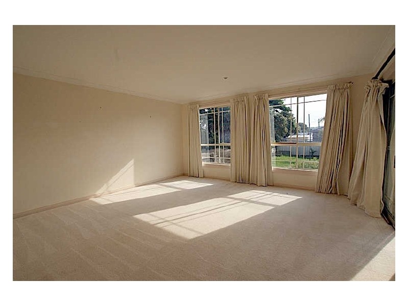 112 Sunpatch Parade, Tomakin NSW 2537