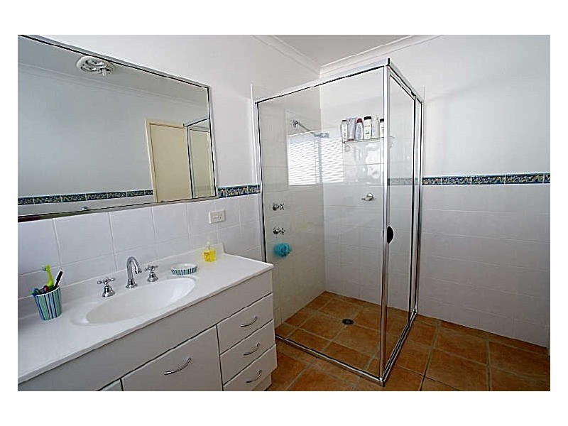 39 Thomas Mitchell Crescent, Sunshine Bay NSW 2536