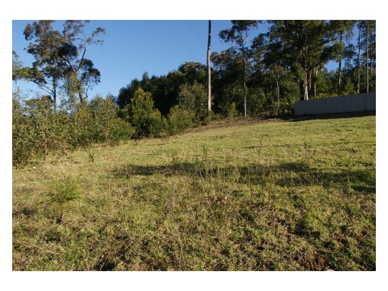 4 Litchfield Crescent, Long Beach NSW 2536
