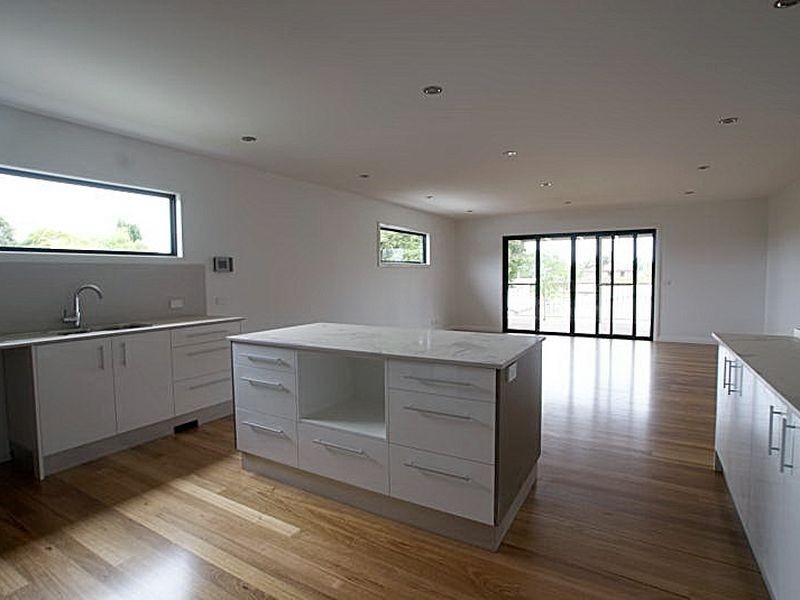 2/65 Golf Links Drive, Batemans Bay NSW 2536