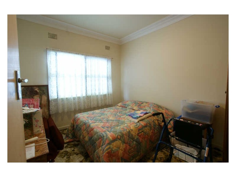 37 Clyde Street, Batemans Bay NSW 2536