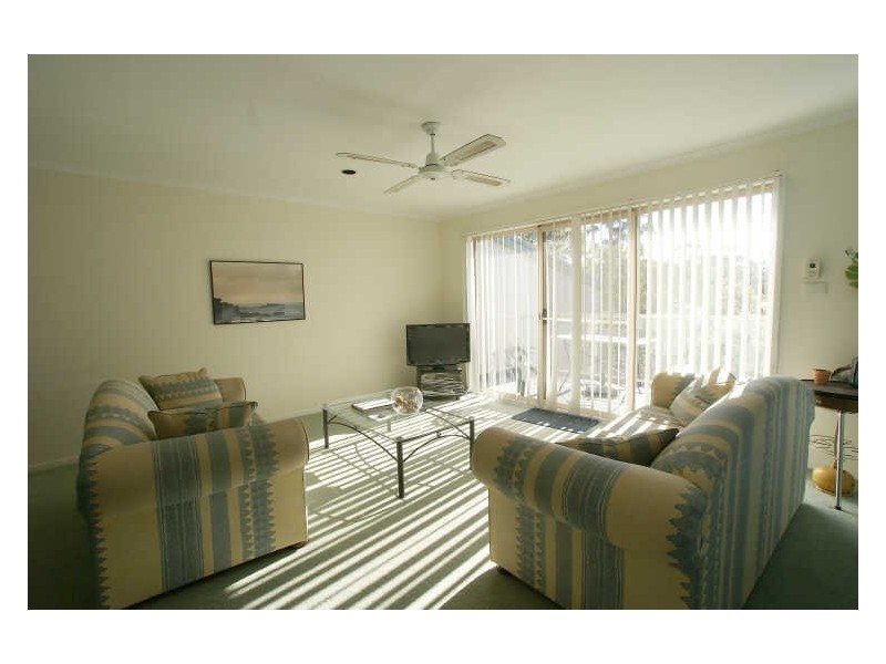 24/18 Newth Place, Surf Beach NSW 2536
