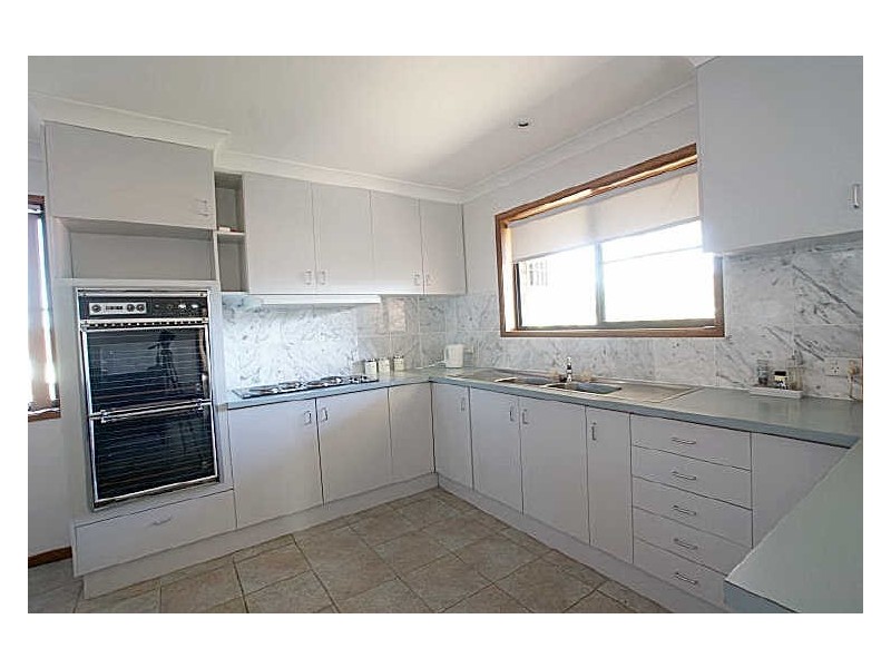 20 Hume Road, Surf Beach NSW 2536