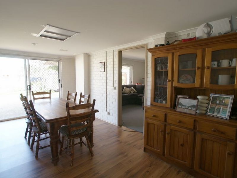 18 Hume Road, Surf Beach NSW 2536