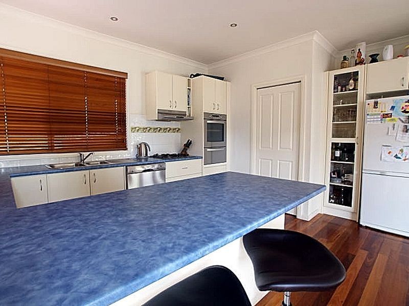 4 The Inlet, Mossy Point NSW 2537