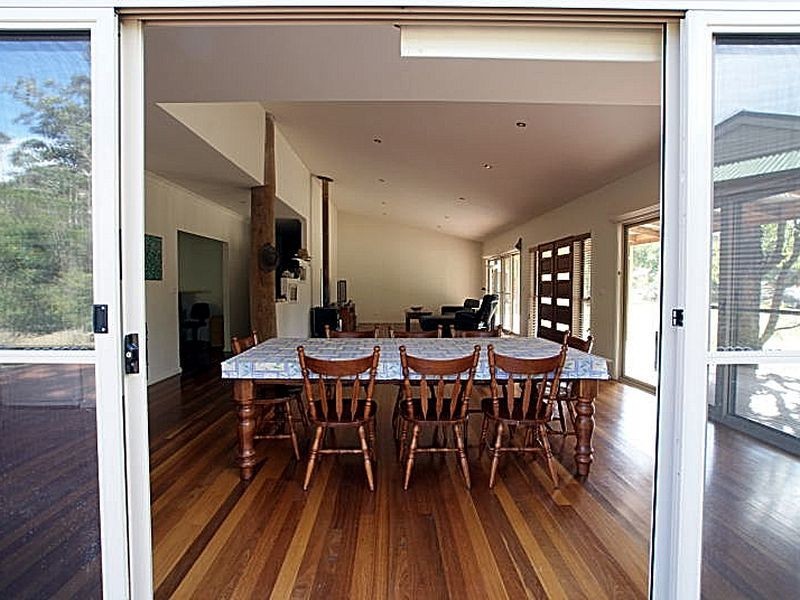 4 The Inlet, Mossy Point NSW 2537