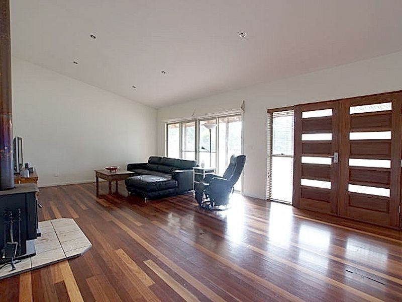 4 The Inlet, Mossy Point NSW 2537