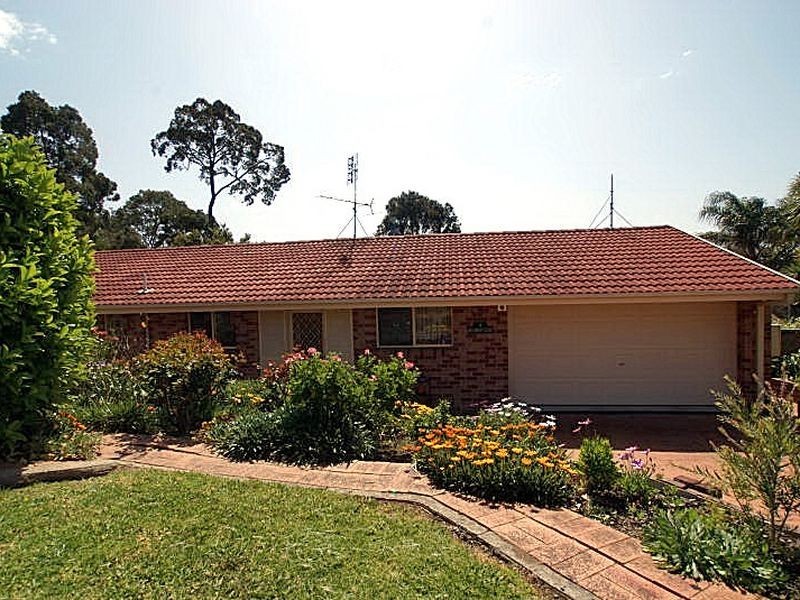 4 Bellbird Close, Surfside NSW 2536